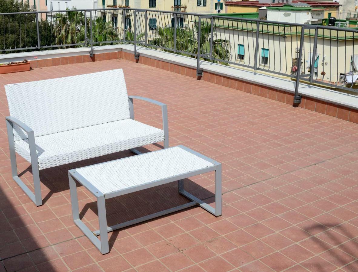 那不勒斯Terrazza Eurialo公寓 外观 照片